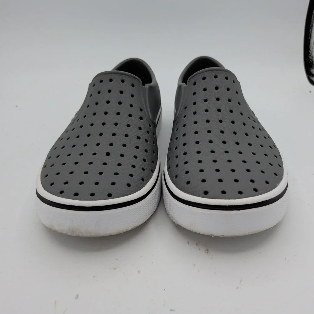 Native Shoes Miles Slip On Water Shoes Pigeon Grey Shell White Mens 7 Womens 9